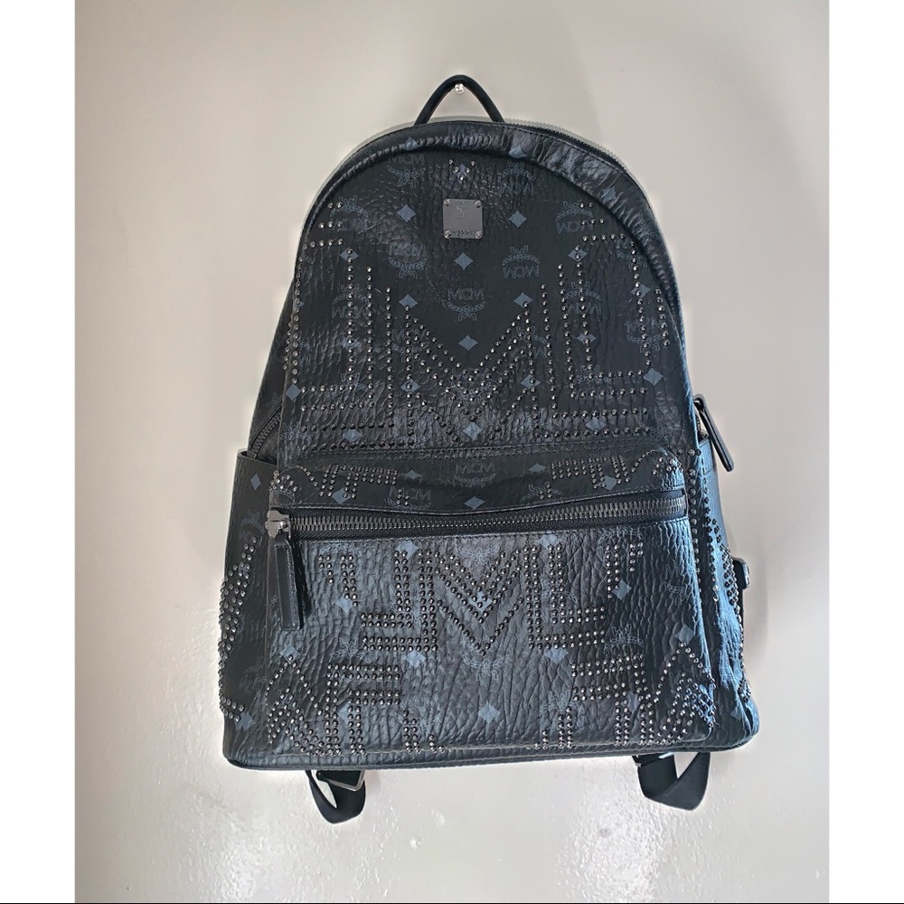 MCM backpack🖤